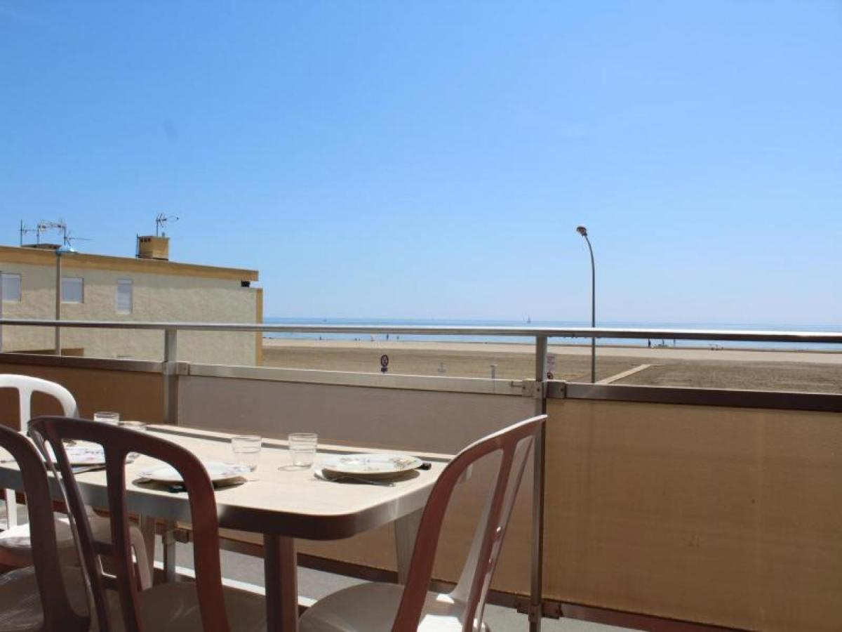 Appartement 2 Pieces En Front De Mer, 4 Couchages, Parking Prive, Port-La-Nouvelle - Fr-1-229C-20 객실 사진